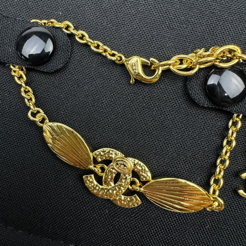 Chanel 26C Diamond Gold 18K Gold Bracelet product image 5, provided for visual reference and product detail review