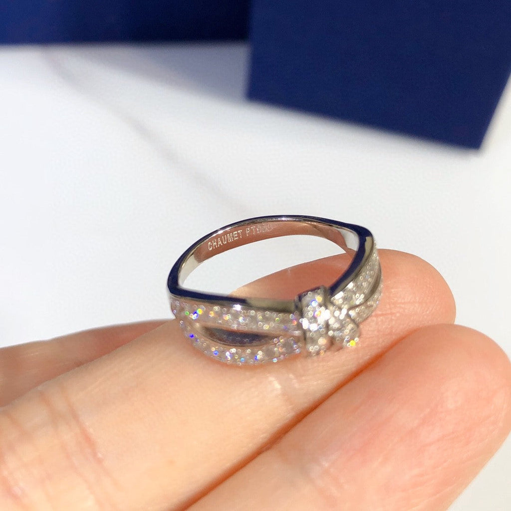 Diamond 18K Gold Ring product image 4, provided for visual reference and product detail review