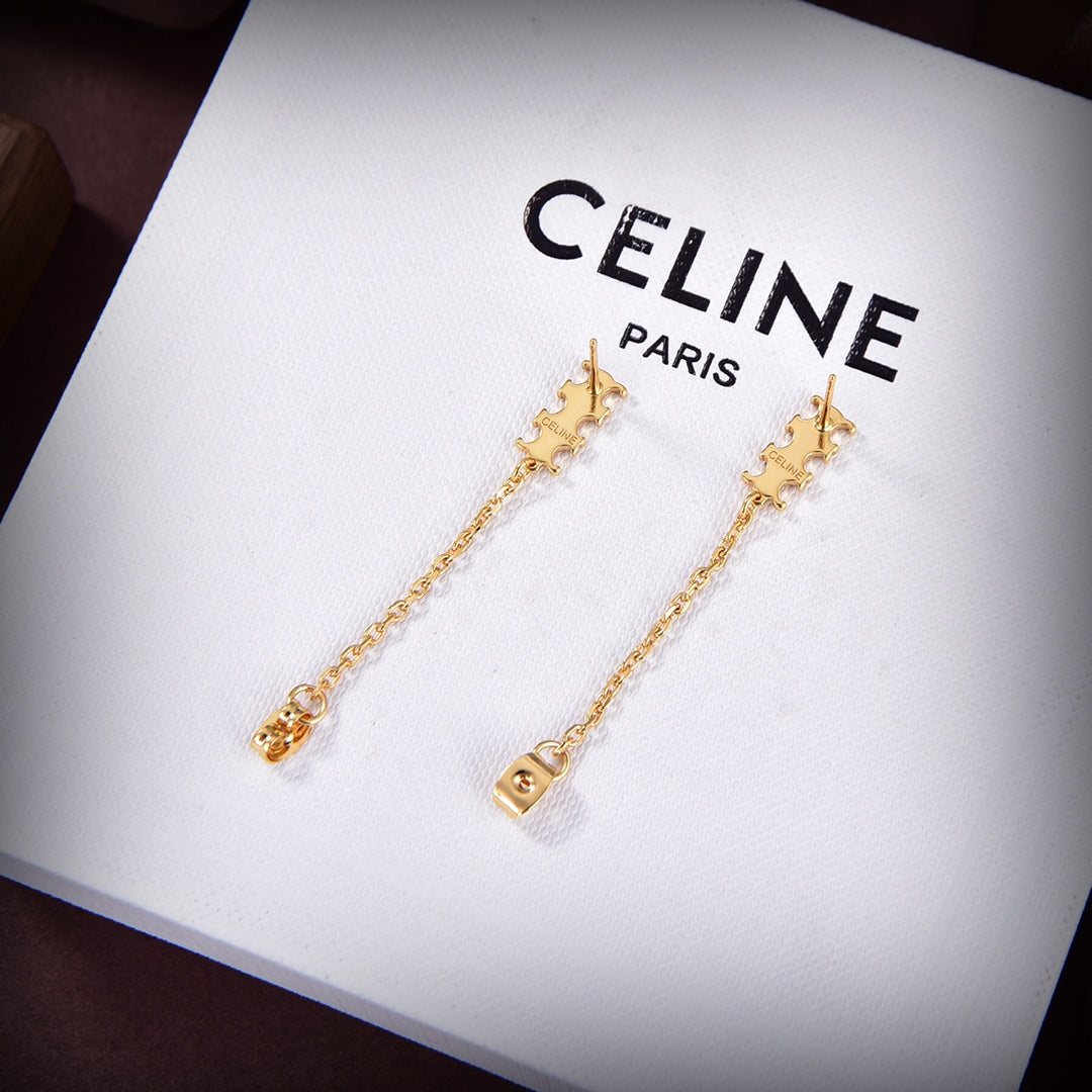 Celine Chain 18K Gold Earrings product image 5, provided for visual reference and product detail review