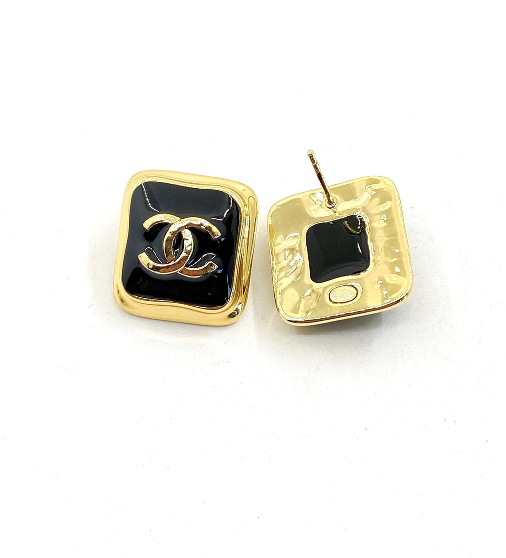 Chanel Square 18K Gold Earrings product image 6, provided for visual reference and product detail review