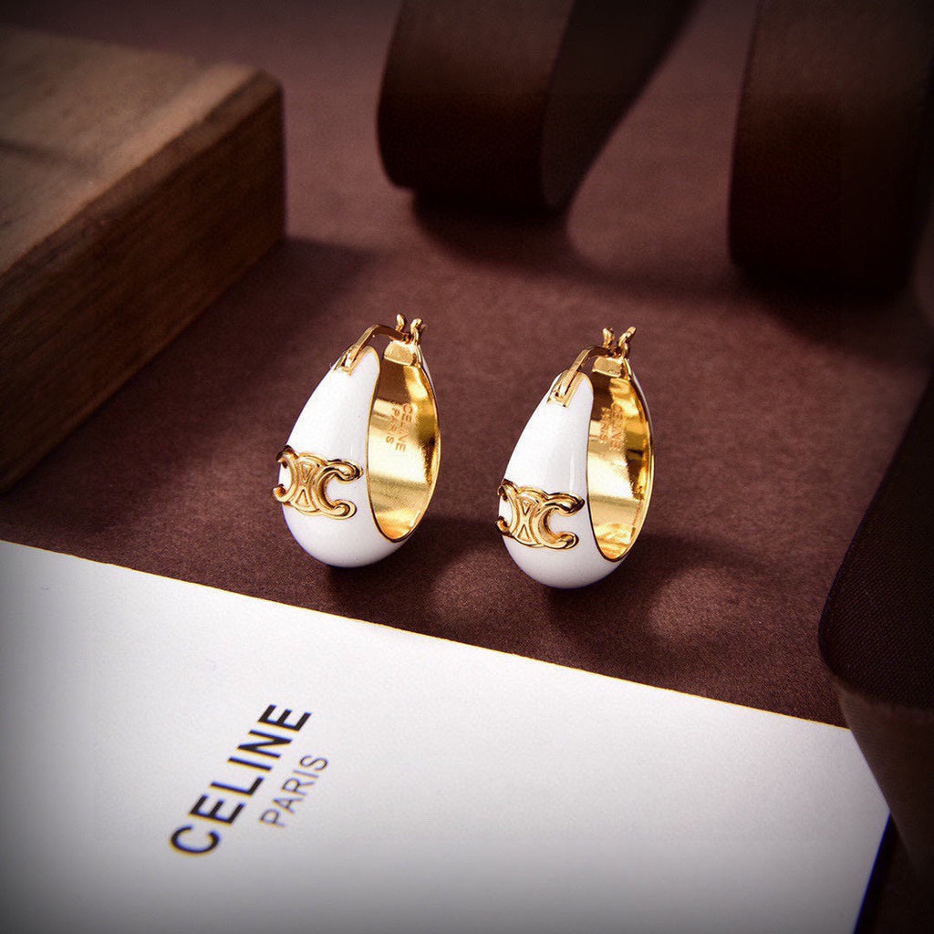 Celine Pearl 18K Gold Earrings product image 6, provided for visual reference and product detail review