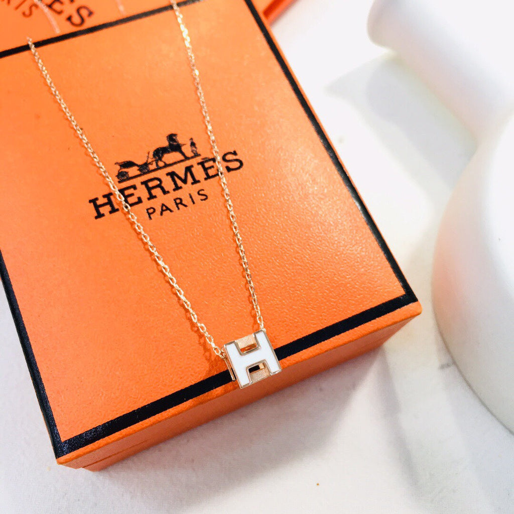 Hermes Cage D'H White 18K Gold Necklace product image 5, provided for visual reference and product detail review