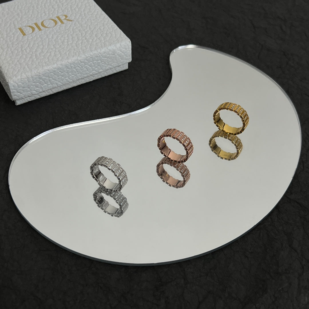 Dior Gem Diamonds 18K Gold Ring product image 4, provided for visual reference and product detail review