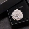 Chanel Full Diamond Camellia 18K Gold Brooch product image 1, provided for visual reference and product detail review