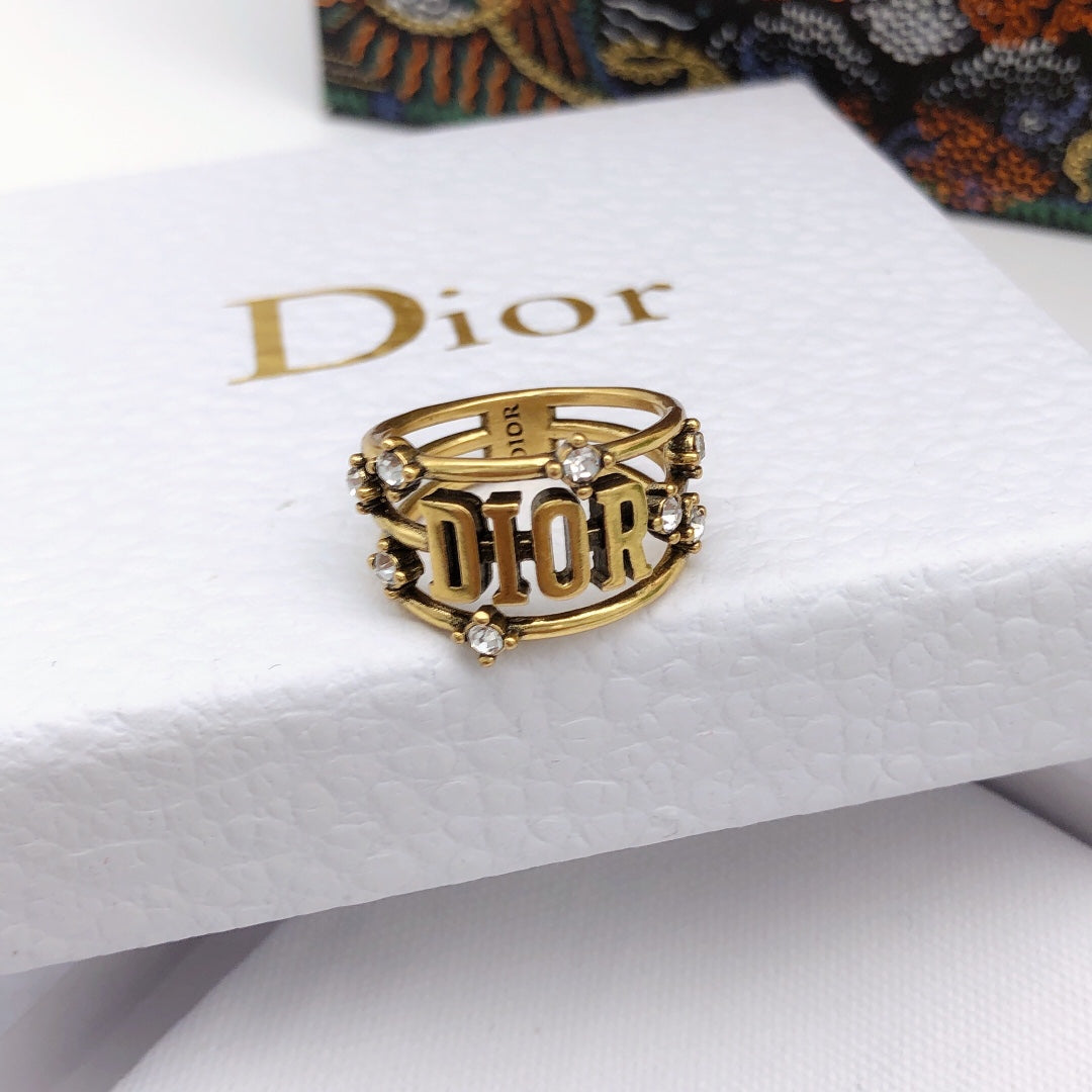 Dior Vintage 18K Gold Ring product image 6, provided for visual reference and product detail review