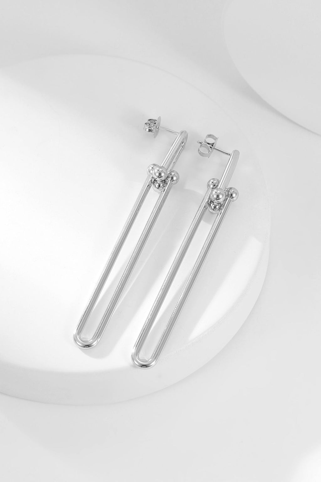 Tiffany HardWear Link 18K Gold Earrings product image 6, provided for visual reference and product detail review