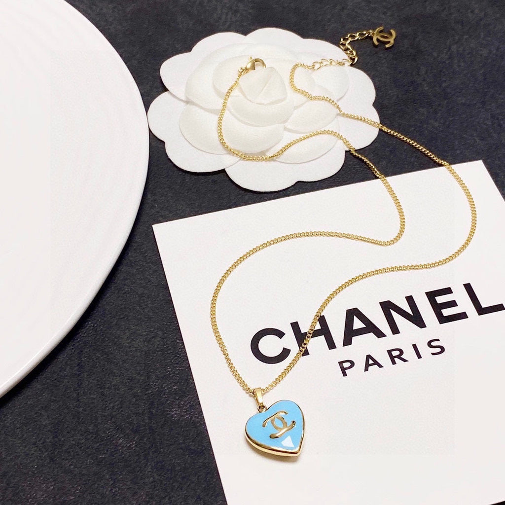 Chanel Blue Heart 18K Gold Necklace product image 4, provided for visual reference and product detail review