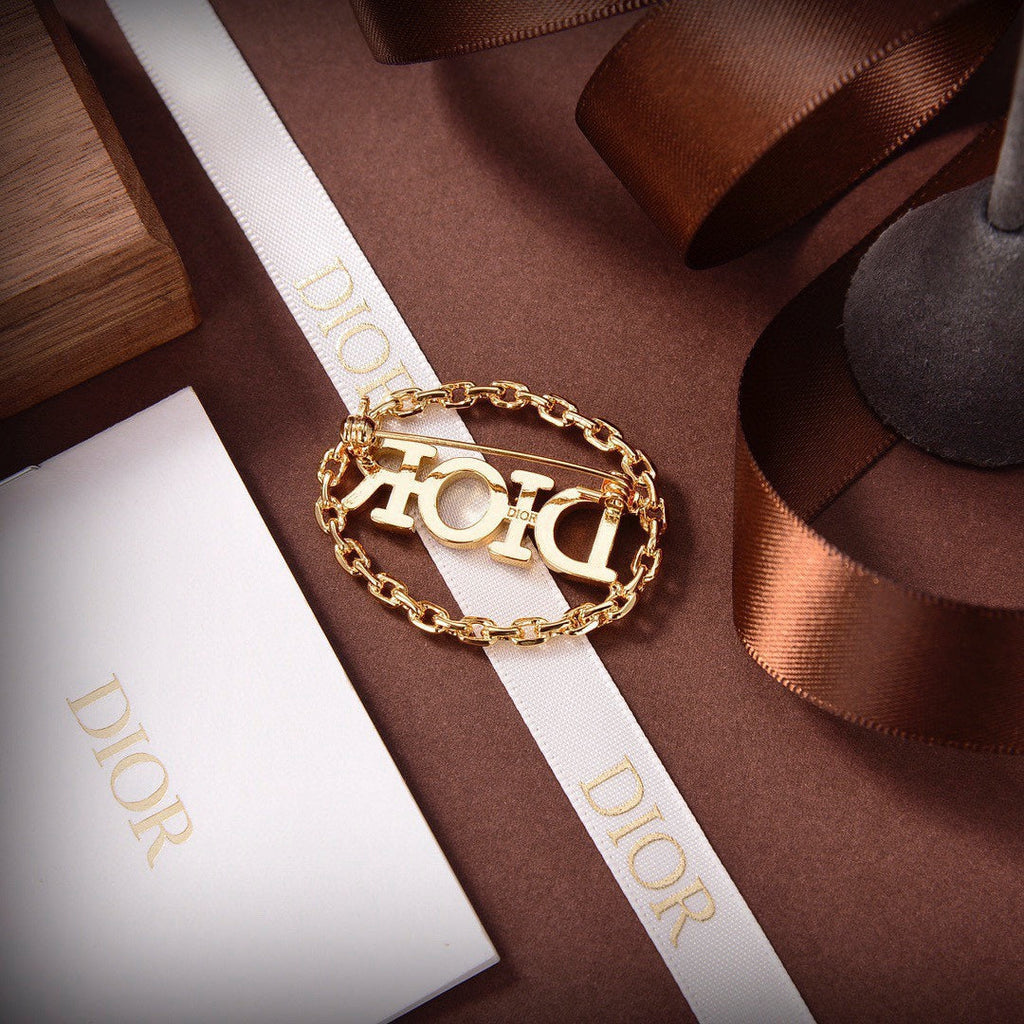 Dior Revolution Color Crystals 18K Gold Brooch product image 6, provided for visual reference and product detail review