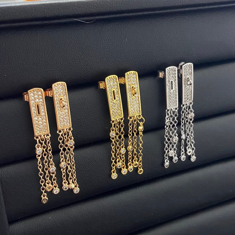 Hermes Kelly Gavroche Full Diamond 18K Gold Earrings product image 7, provided for visual reference and product detail review