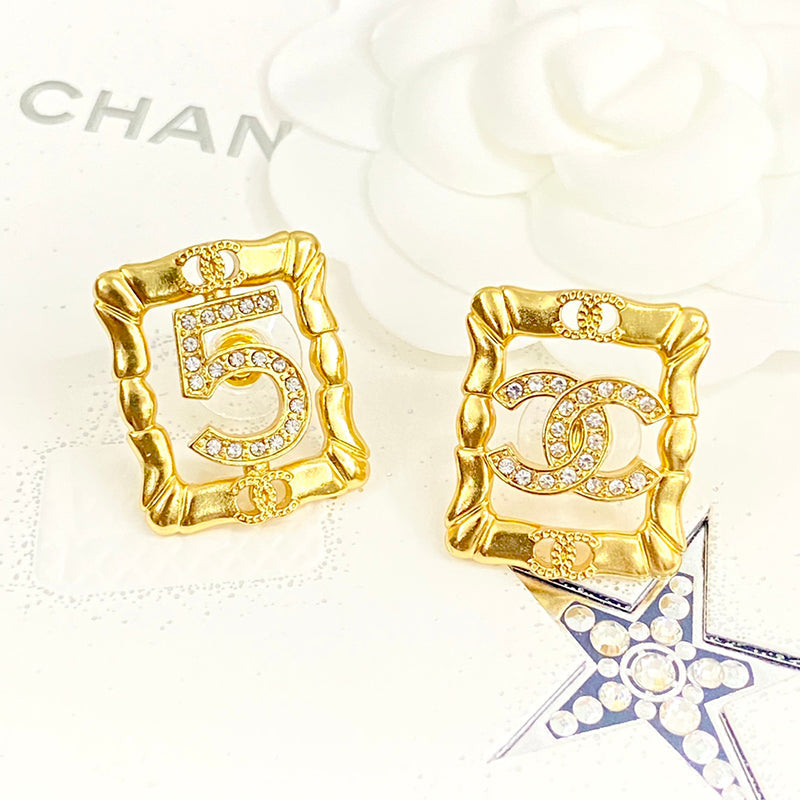 Chanel No.5 Square Diamond 18K Gold Earrings product image 1, provided for visual reference and product detail review