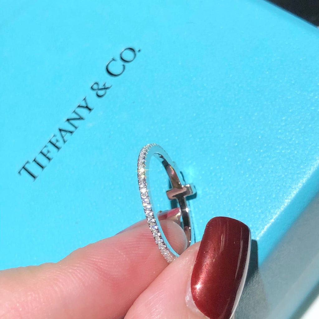 Tiffany Diamond Wire 18K Gold Ring product image 6, provided for visual reference and product detail review