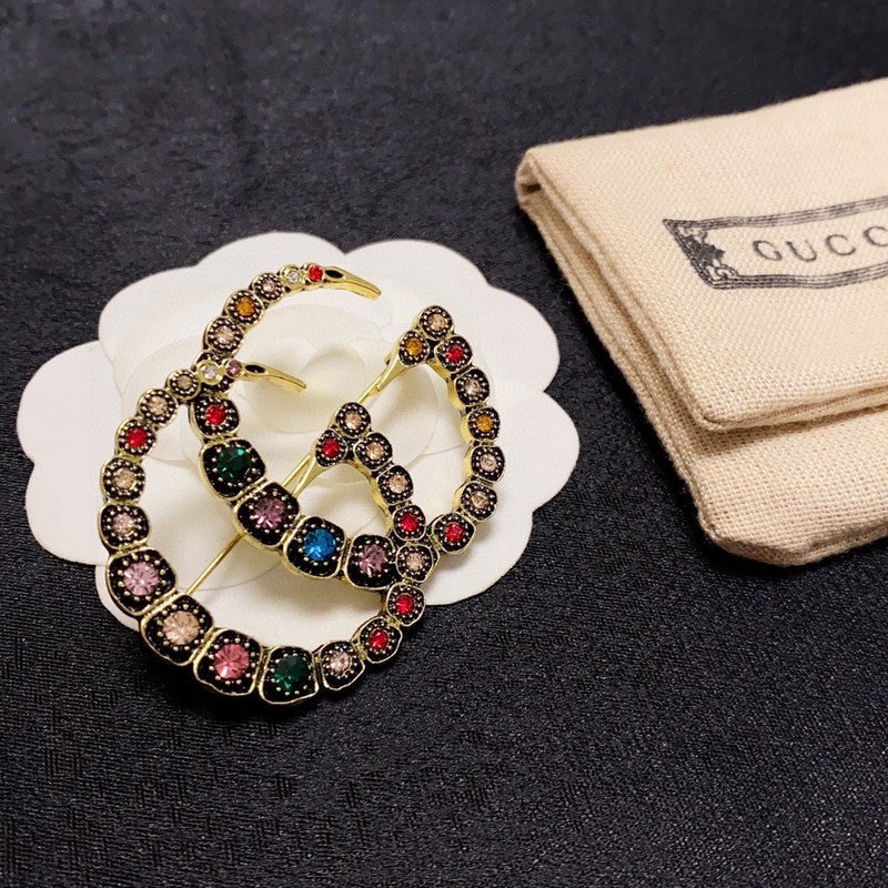 Gucci Double Color Crystal 18K Gold Brooch product image 5, provided for visual reference and product detail review