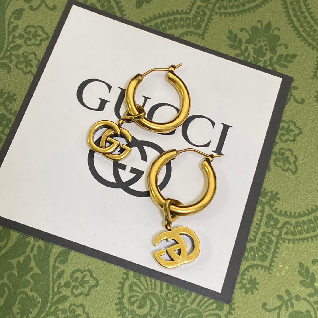 Gucci Double Hollow 18K Gold Earrings product image 1, provided for visual reference and product detail review