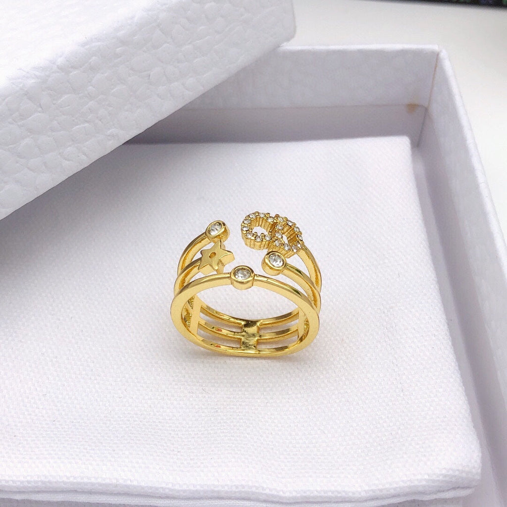 Dior Star Diamonds 18K Gold Ring product image 3, provided for visual reference and product detail review