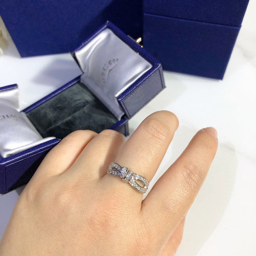 Diamond 18K Gold Ring product image 5, provided for visual reference and product detail review
