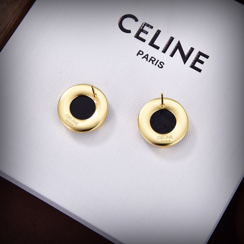 Celine Pearl 18K Gold Earrings product image 7, provided for visual reference and product detail review