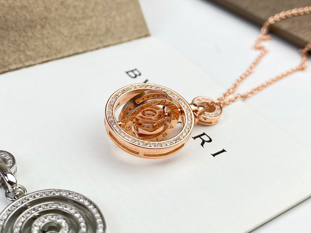 Bvlgari Cerchi Astrale Diamond 18K Gold Necklace product image 7, provided for visual reference and product detail review