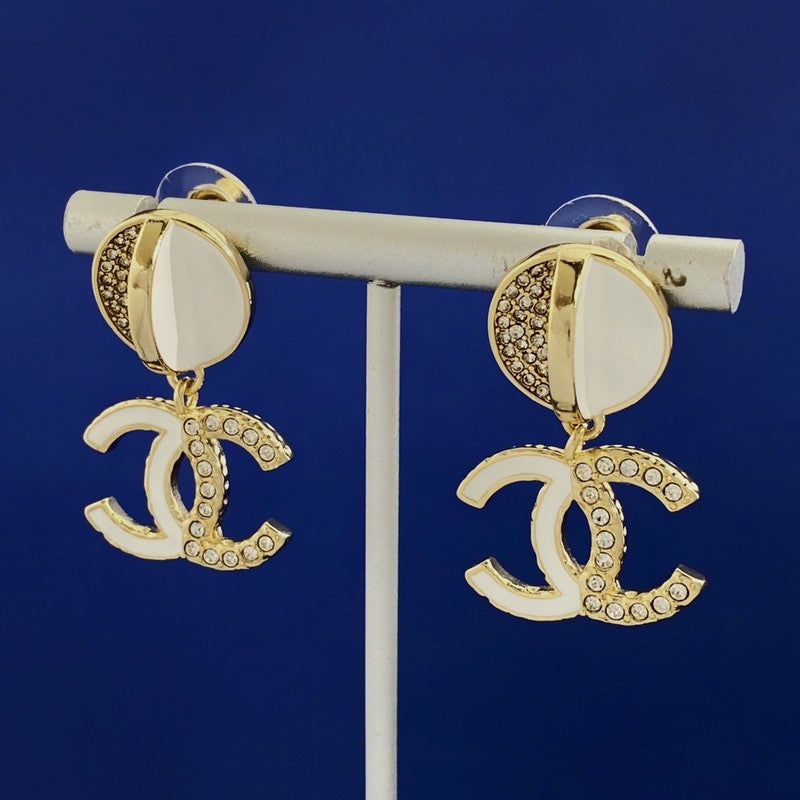 Chanel Half Diamond 18K Gold Earrings product image 6, provided for visual reference and product detail review