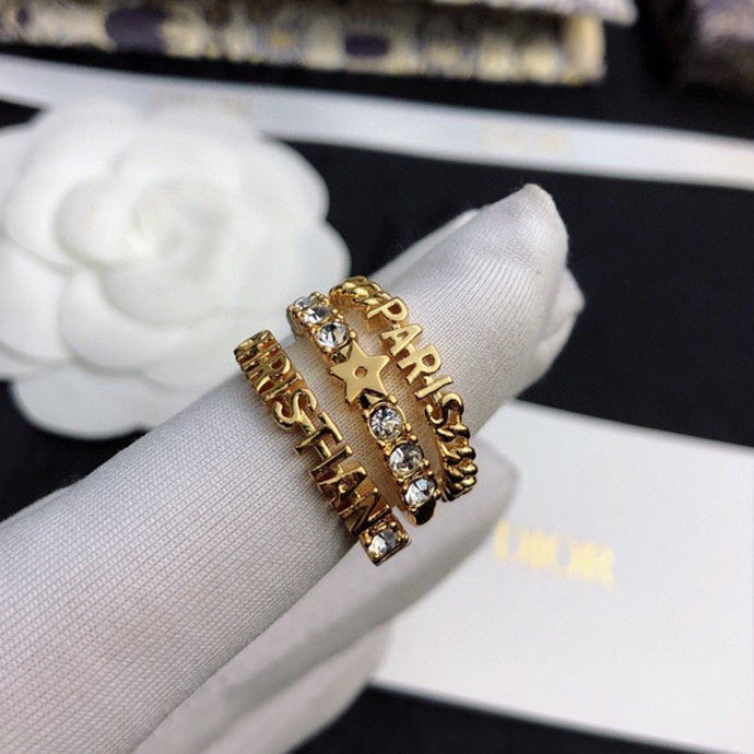 Dior Star Set Of Three 18K Gold Ring product image 1, provided for visual reference and product detail review