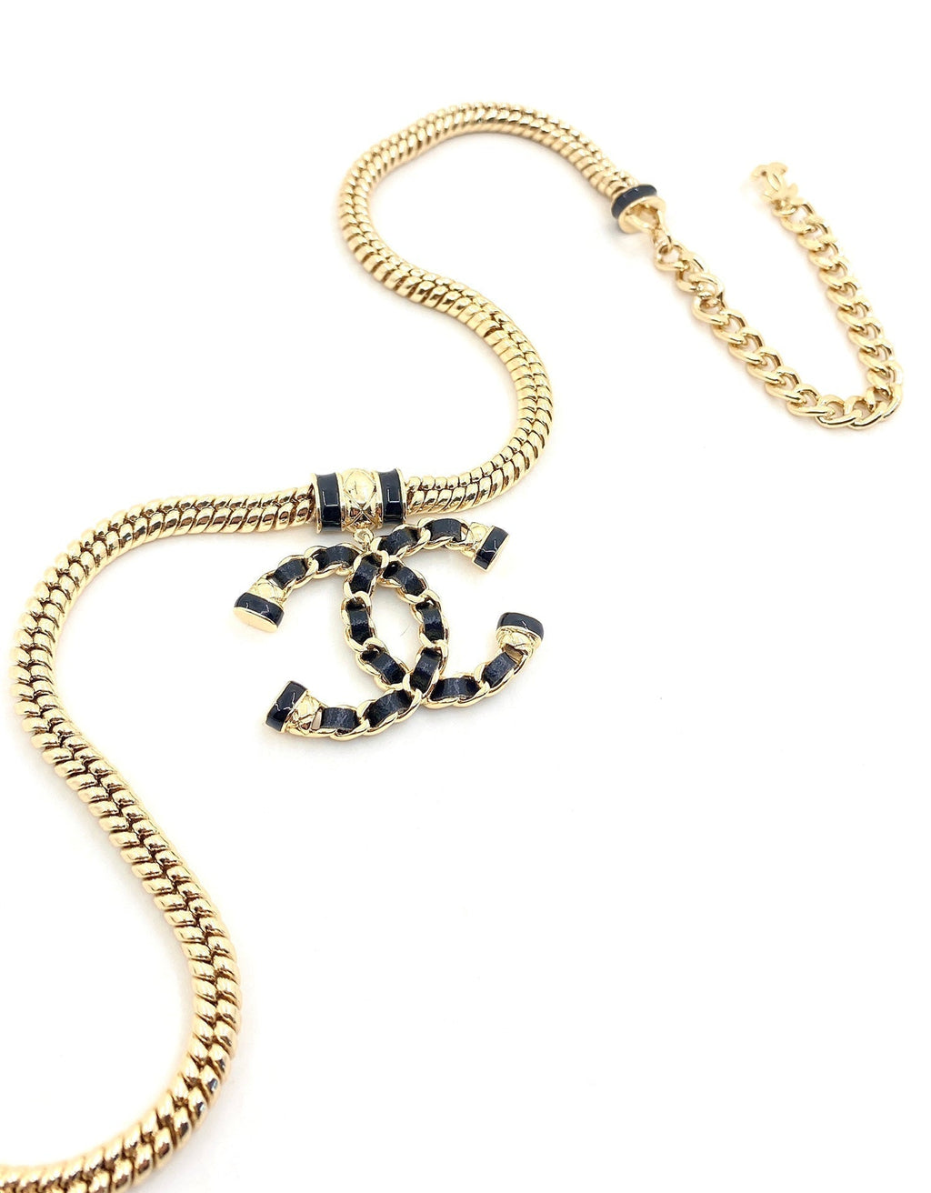 Chanel Leather Chain 18K Gold Necklace product image 6, provided for visual reference and product detail review