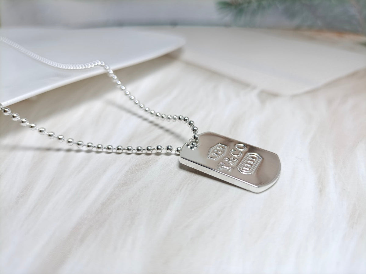 Tiffany 1837 Tag Pendant 18K Gold Necklace product image 4, provided for visual reference and product detail review