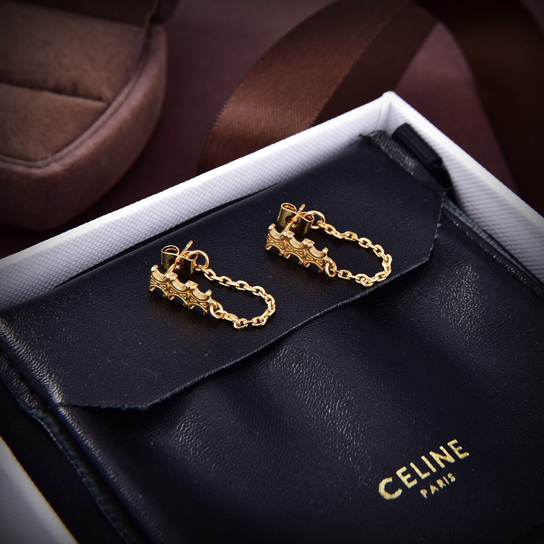 Celine Chain 18K Gold Earrings product image 6, provided for visual reference and product detail review