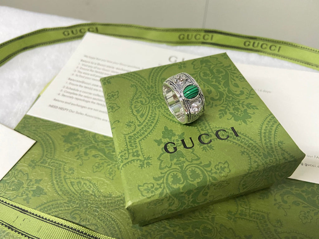 Double Gucci Feline Garden Green Ring product image 11, provided for visual reference and product detail review