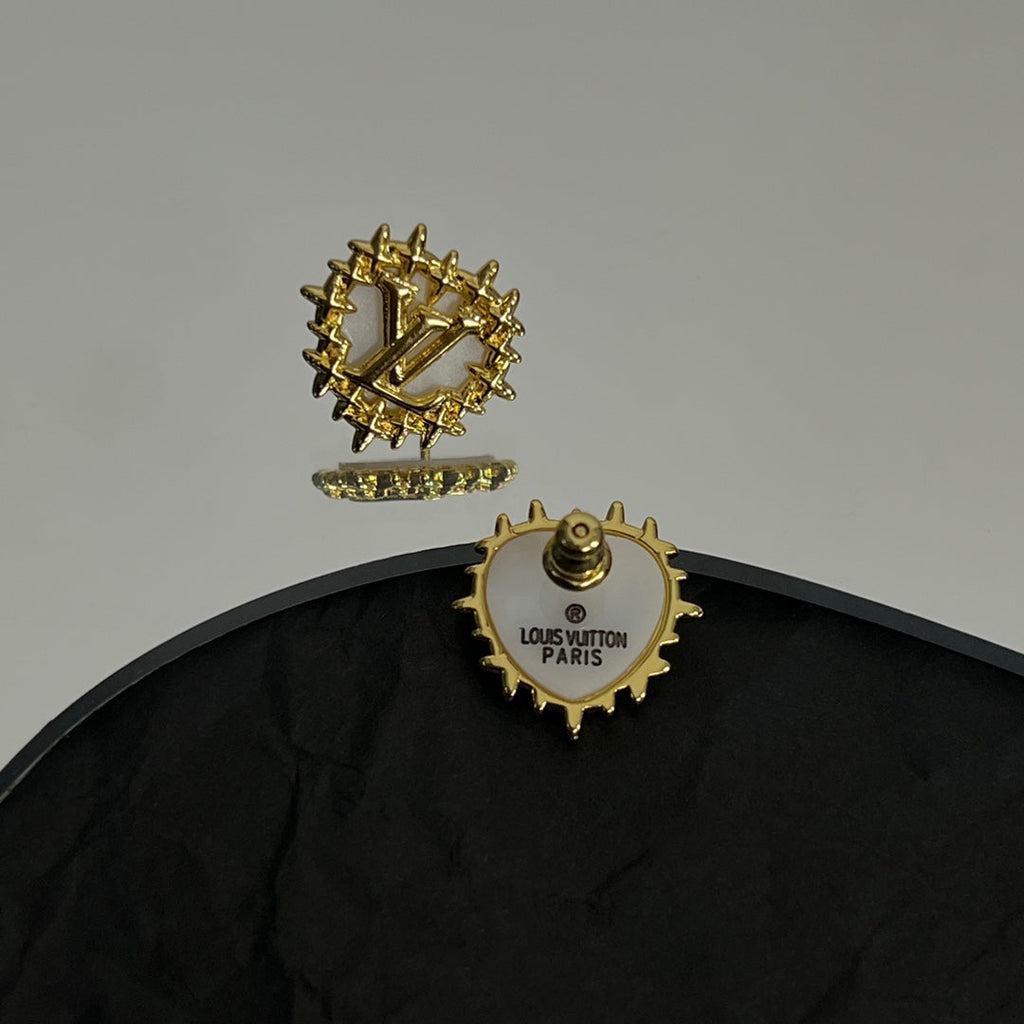 Louis Vuitton Vintage 18K Gold Earrings product image 6, provided for visual reference and product detail review