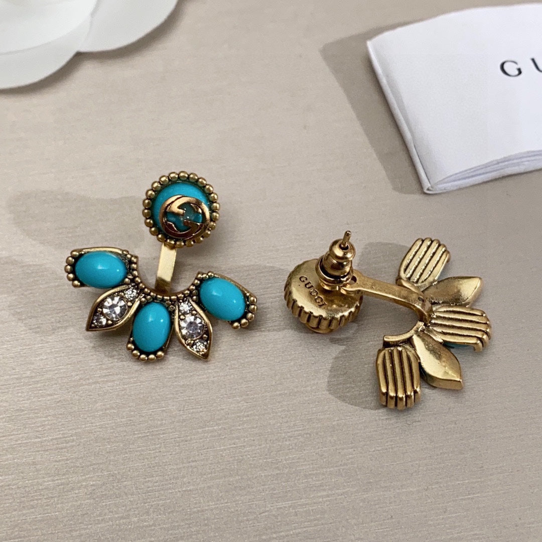 Gucci Double Blue Flowers 18K Gold Earrings product image 2, provided for visual reference and product detail review