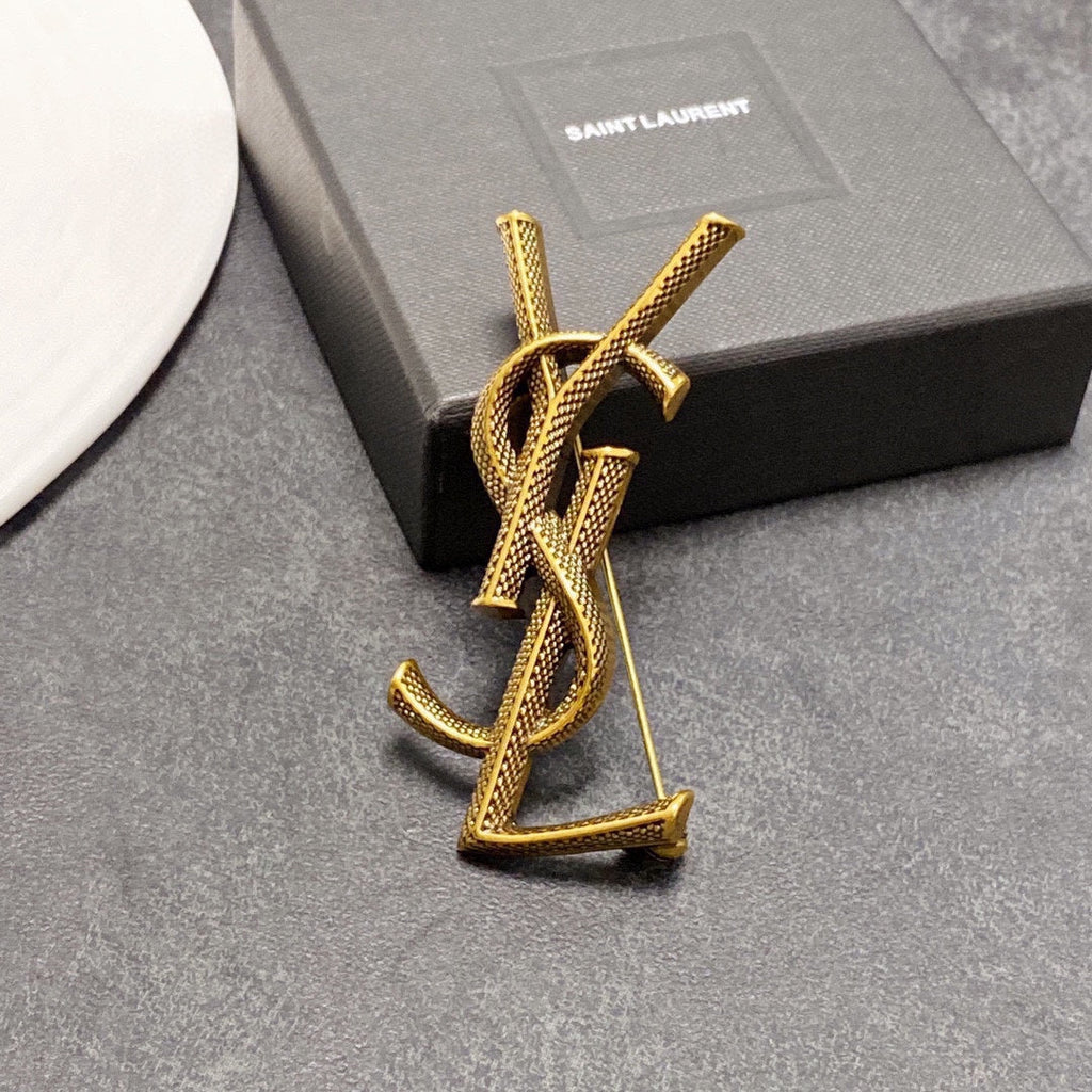 YSL Classic 18K Gold Brooch product image 1, provided for visual reference and product detail review