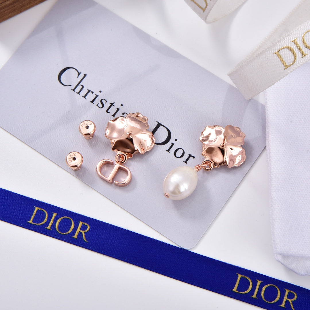 Dior D-Millefiori 18K Gold Earrings product image 5, provided for visual reference and product detail review