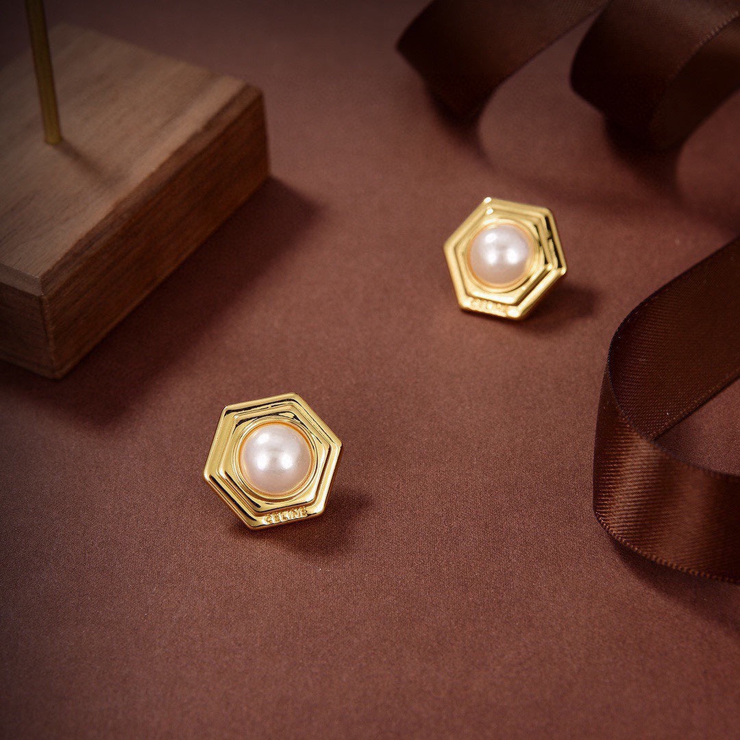 Celine Pearl 18K Gold Earrings product image 4, provided for visual reference and product detail review