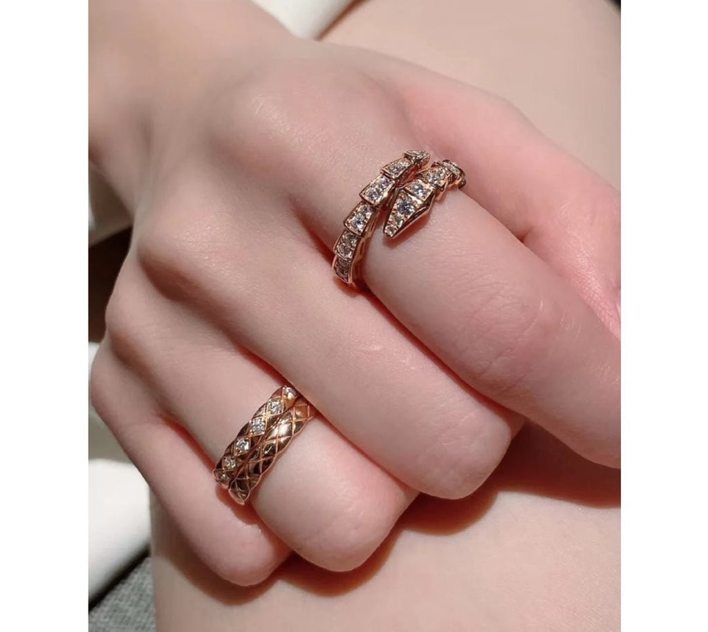 Bvlgari Serpenti Viper Pave Diamond 18K Gold Ring product image 5, provided for visual reference and product detail review