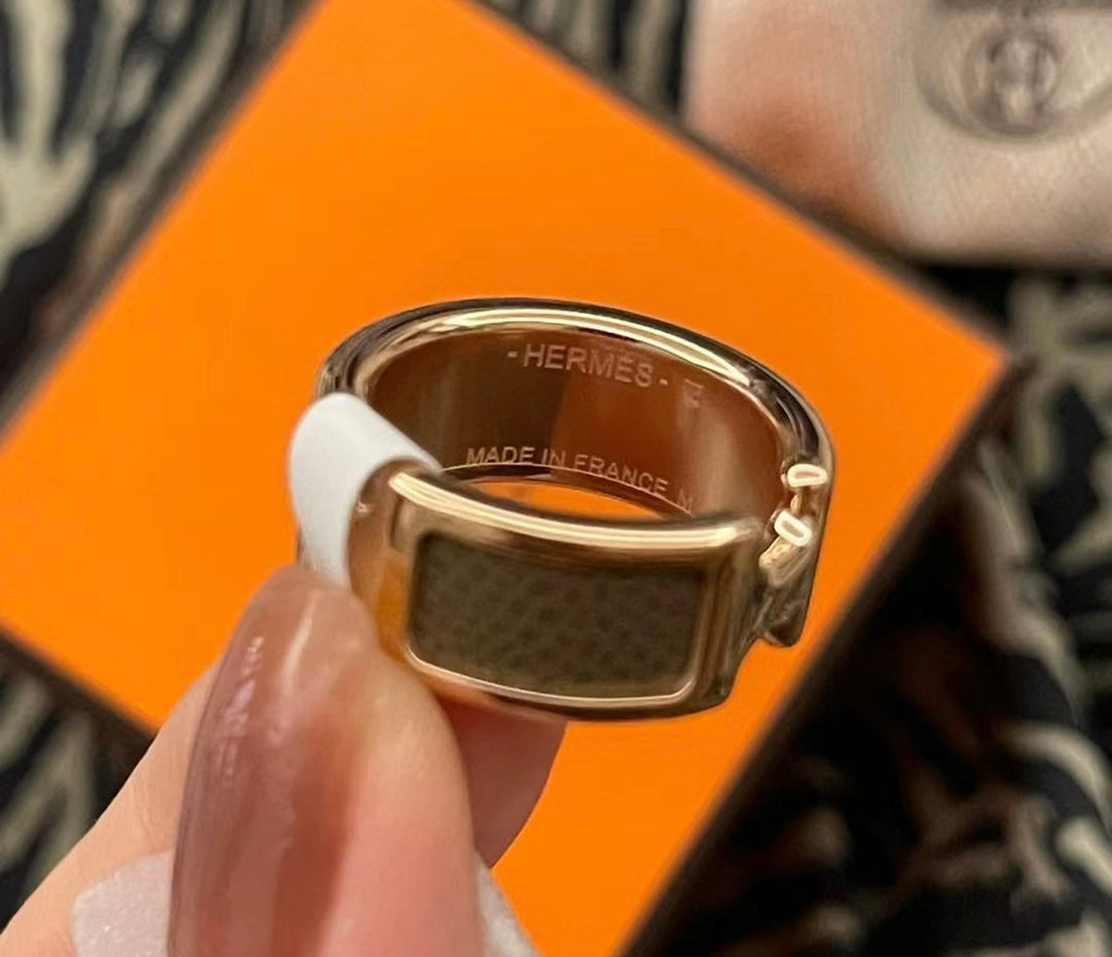 Hermes Olympe 18K Gold Ring product image 6, provided for visual reference and product detail review