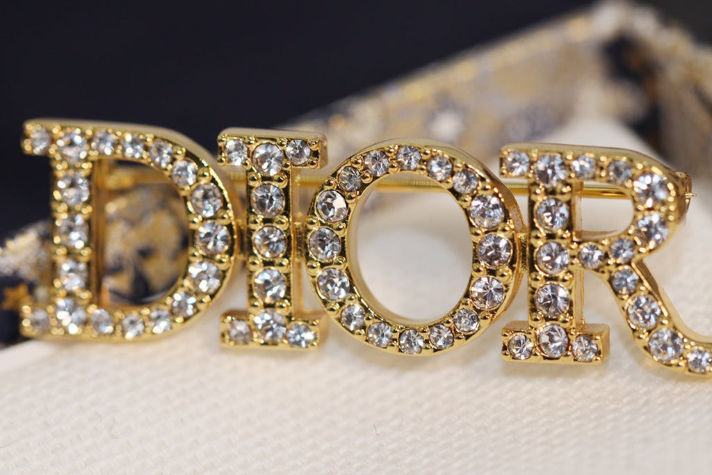 Dior Diamonds 18K Gold Brooch product image 3, provided for visual reference and product detail review
