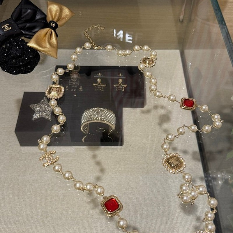 Chanel Long Pearl Red Crystals 18K Gold Necklace product image 6, provided for visual reference and product detail review