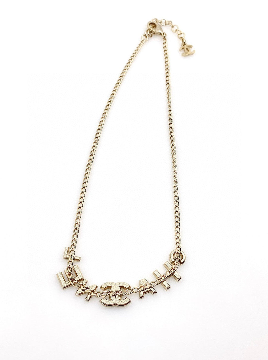 Chanel Script Diamonds 18K Gold Necklace product image 6, provided for visual reference and product detail review
