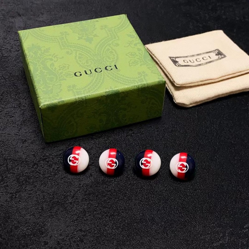 Gucci Double Color 18K Gold Earrings product image 7, provided for visual reference and product detail review