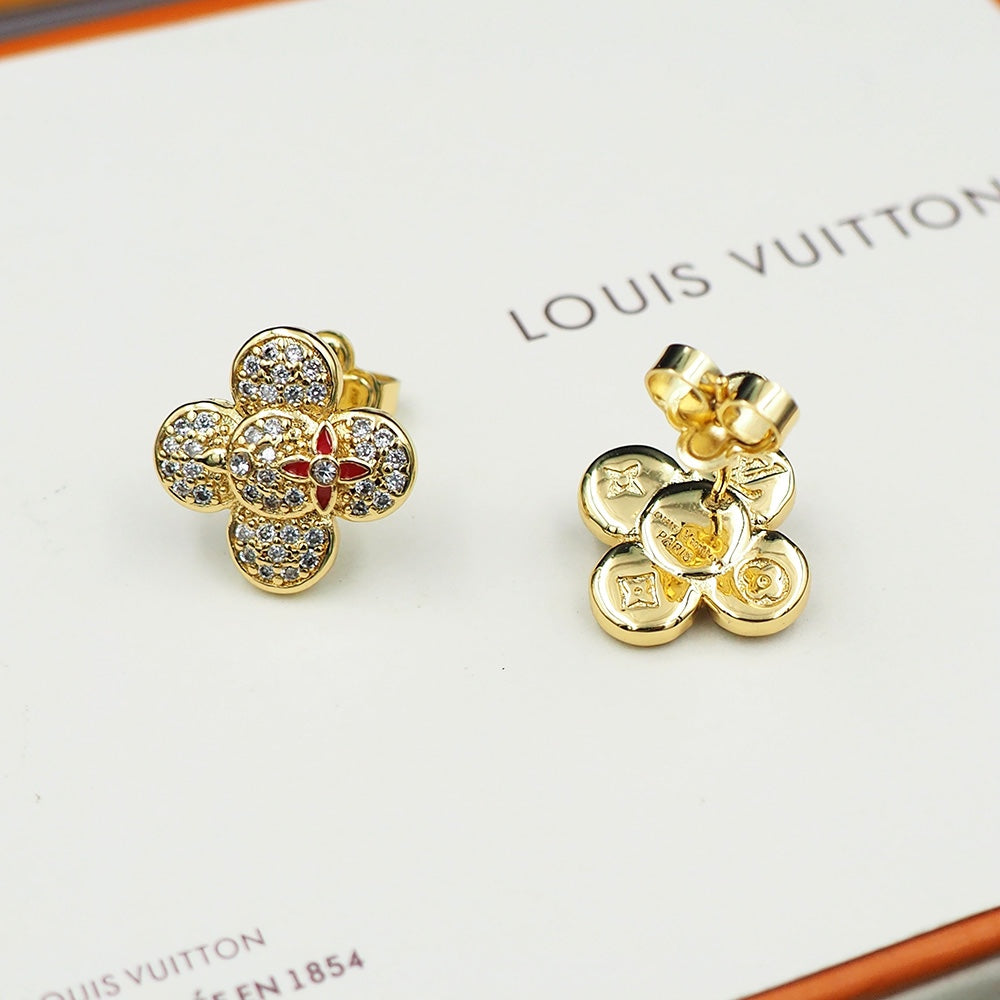 Louis Vuitton Vivienne Diamond 18K Gold Earrings product image 13, provided for visual reference and product detail review