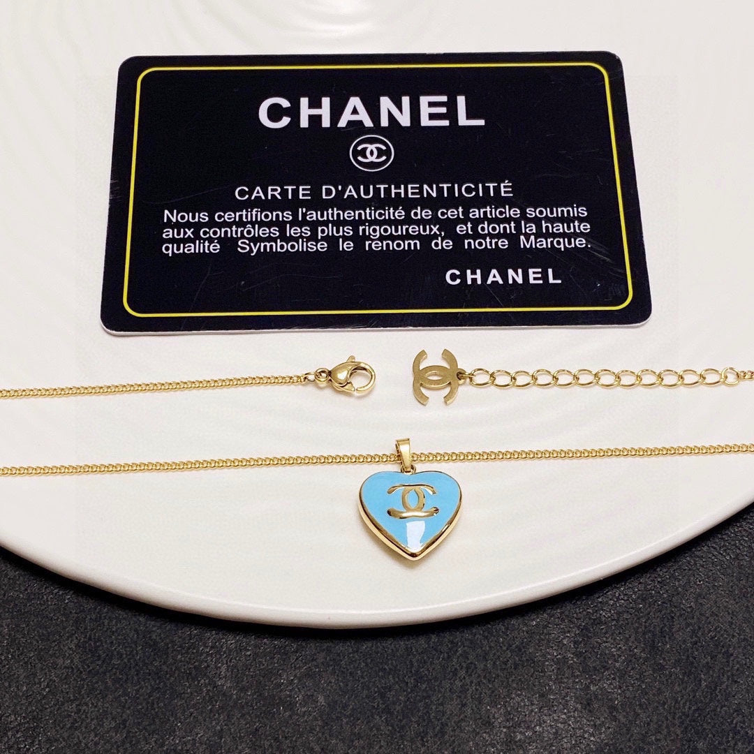 Chanel Blue Heart 18K Gold Necklace product image 7, provided for visual reference and product detail review