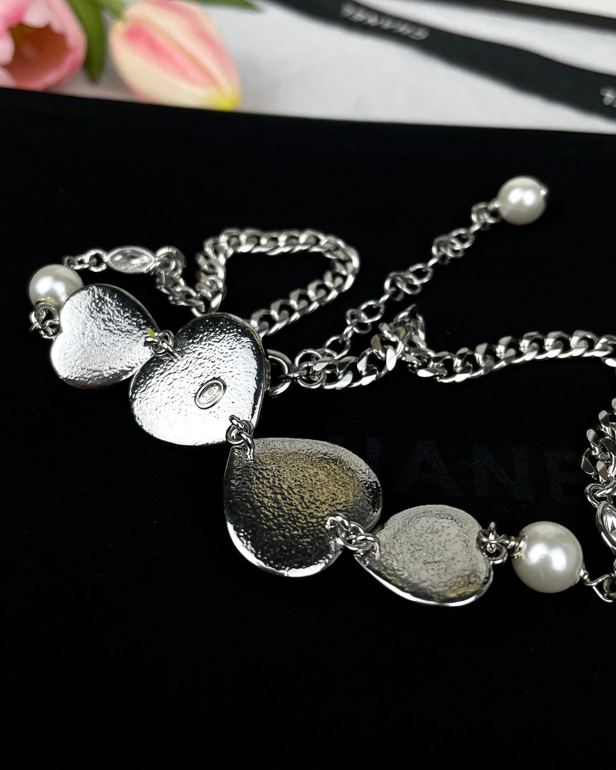 Chanel Heart Crystals 18K Gold Necklace product image 7, provided for visual reference and product detail review
