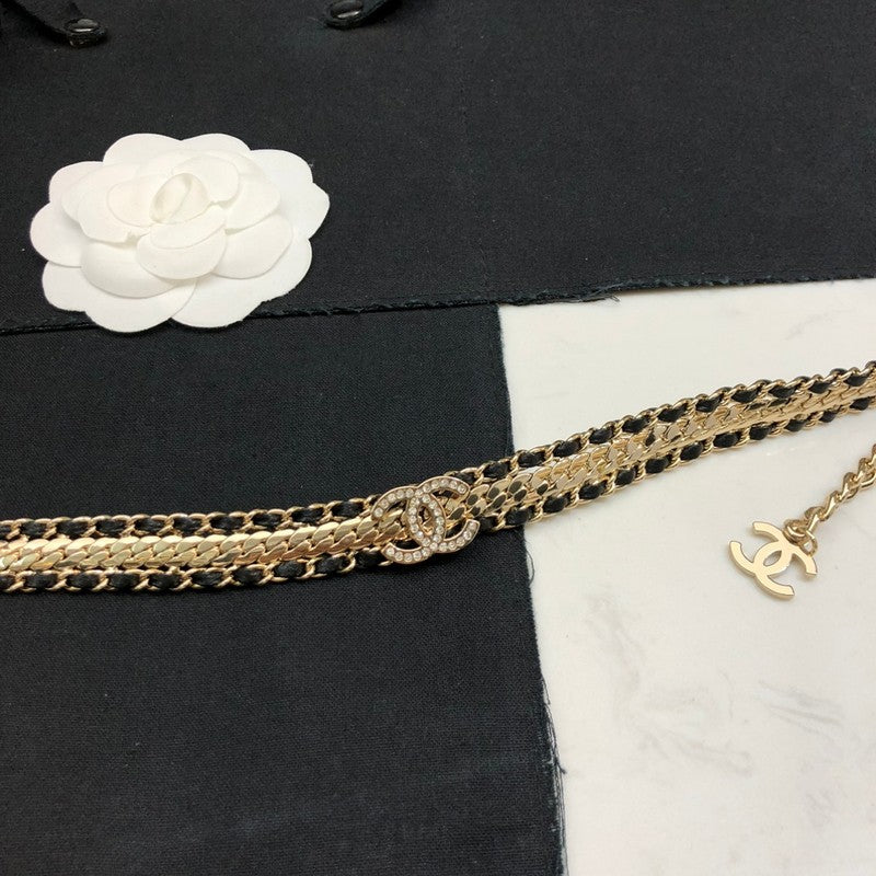 Chanel Strass 18K Gold Necklace product image 7, provided for visual reference and product detail review