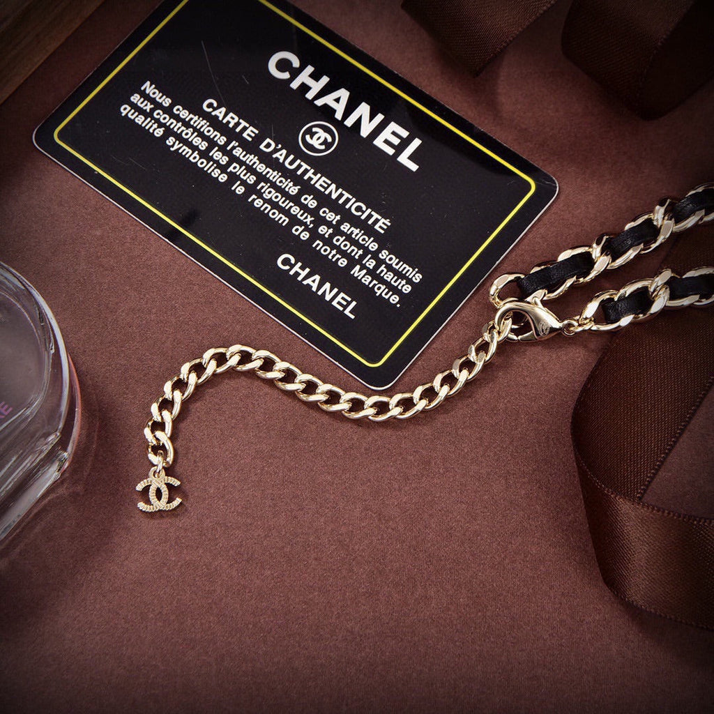 Chanel Leather Choker 18K Gold Necklace product image 7, provided for visual reference and product detail review