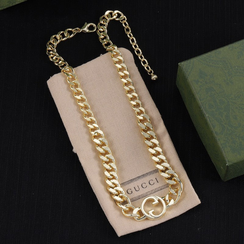 Gucci Double Chain 18K Gold Necklace product image 7, provided for visual reference and product detail review