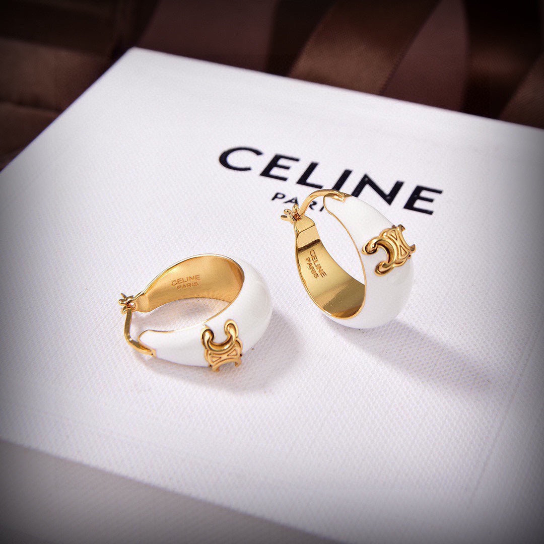 Celine Pearl 18K Gold Earrings product image 7, provided for visual reference and product detail review
