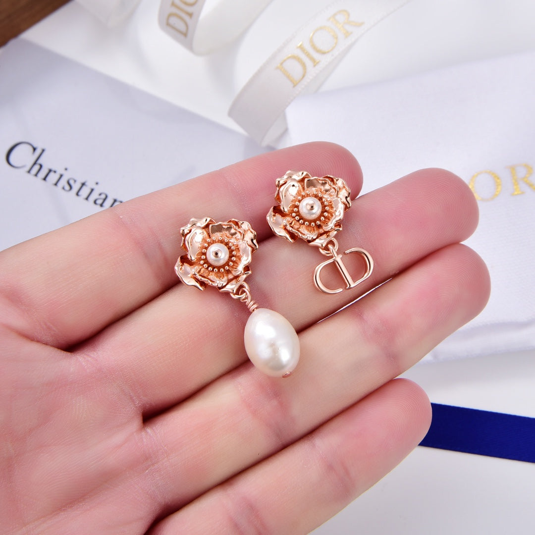 Dior D-Millefiori 18K Gold Earrings product image 4, provided for visual reference and product detail review