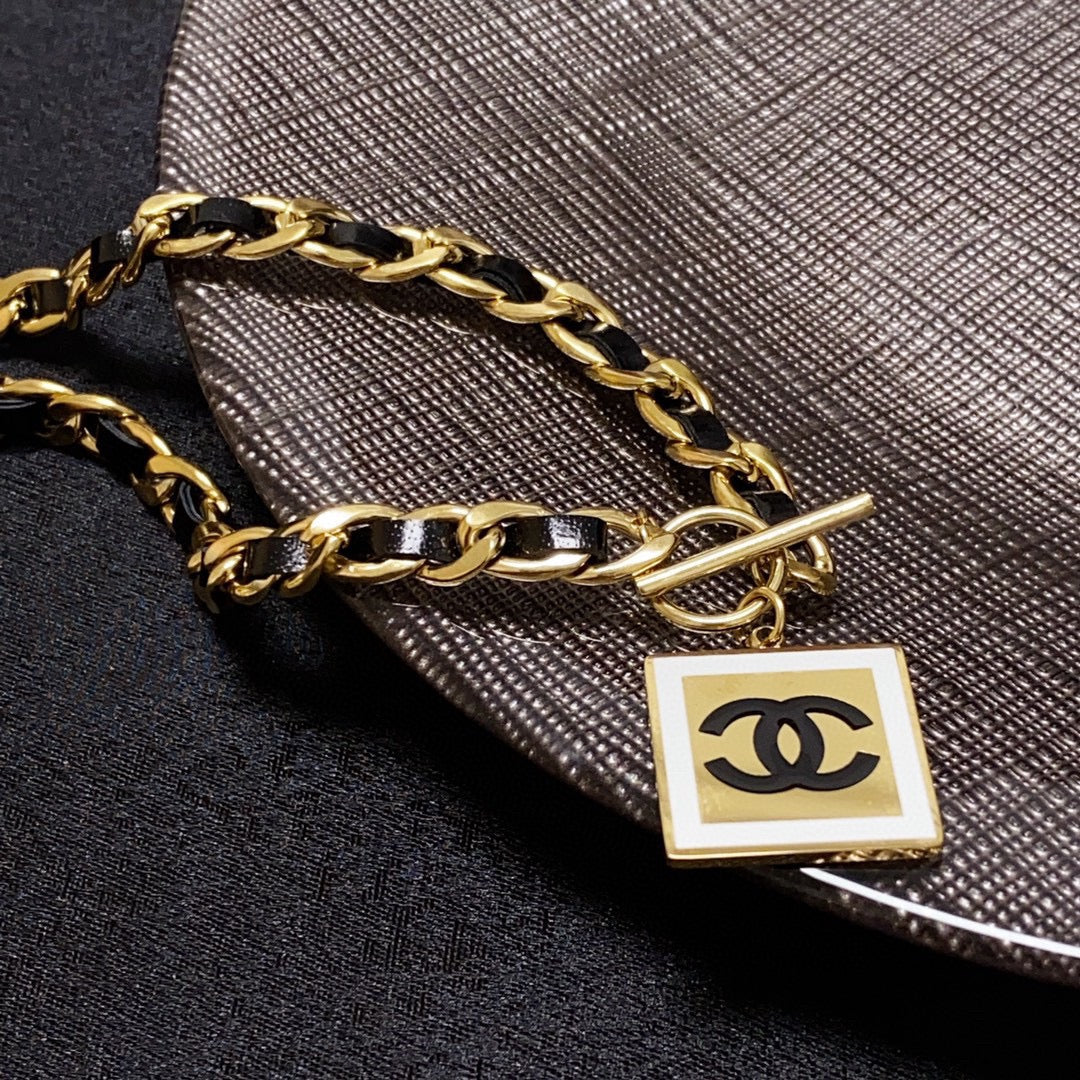 Chanel Leather Choker 18K Gold Necklace product image 8, provided for visual reference and product detail review