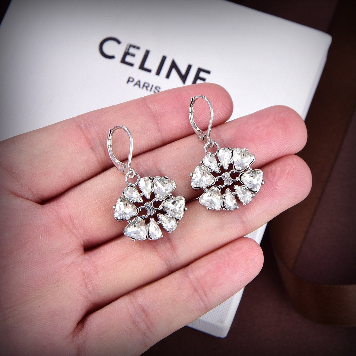 Celine Daisy 18K Gold Earrings product image 8, provided for visual reference and product detail review