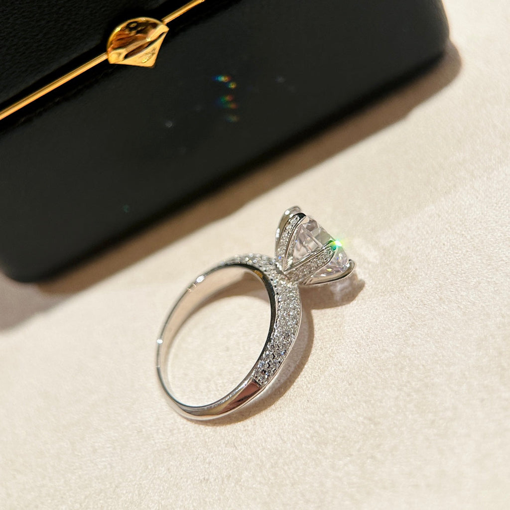 Tiffany Pave Tiffany Setting Engagement 18K Gold Ring product image 7, provided for visual reference and product detail