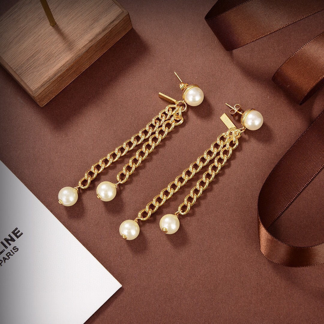 Celine Pearls Long 18K Gold Earrings product image 7, provided for visual reference and product detail review
